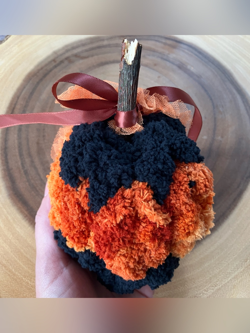 Hand Knit Pumpkin Orange & Black 4-5 inch - Picture 3 of 4